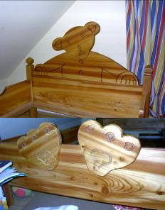 Kopf des Bettes in Teddyform
